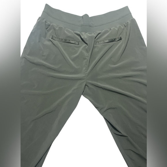 NEW Athleta Nolita Wide Leg Pant Size 20 Olive Brown - Picture 4 of 6